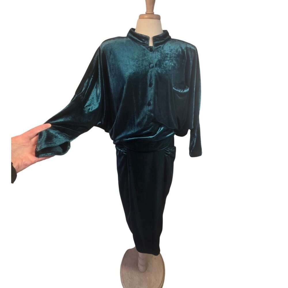 Vintage Fun Shun Shimmery Teal Velvet Batwing Top & Pencil Skirt Set 80s 90s